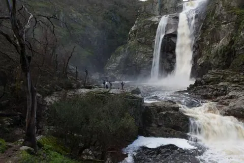 Pozo de los humos - Turismo fluvial Salamanca