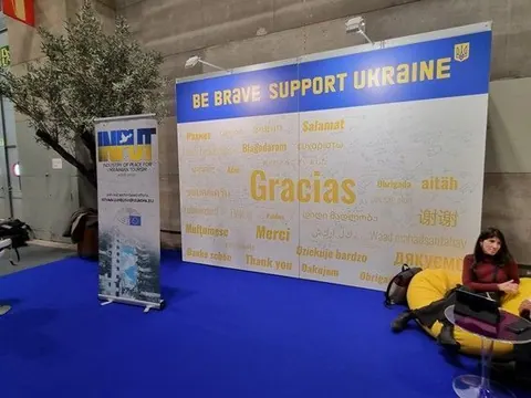 Fitur 2023