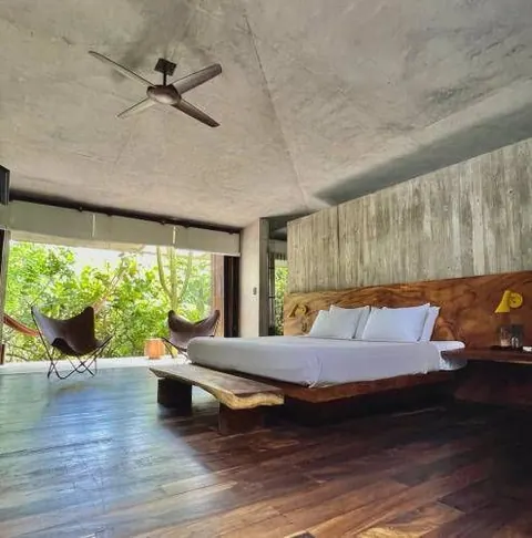 Caoba hotels