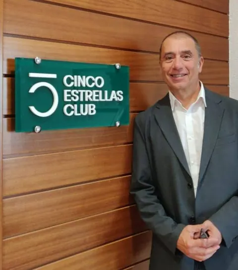 Cinco estrellas club