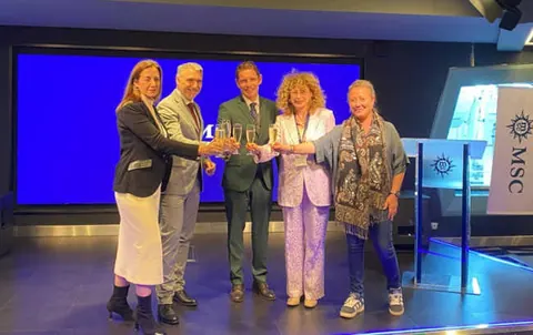 MSC CRUCEROS CELEBRA 20 AÑOS NAVEGANDO EN VALENCIA