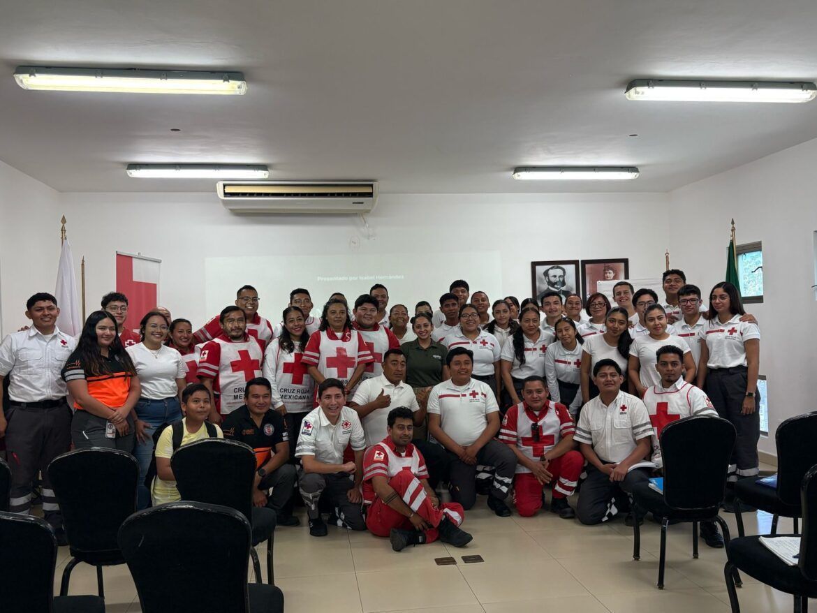 La Fundación Eco-Bahía y La Cruz Roja: Educación para la Prevención y el Bienestar Comunitario